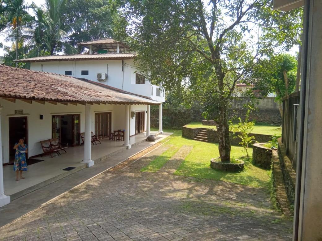 Volunteer Ceylon Ratnapura Exterior foto